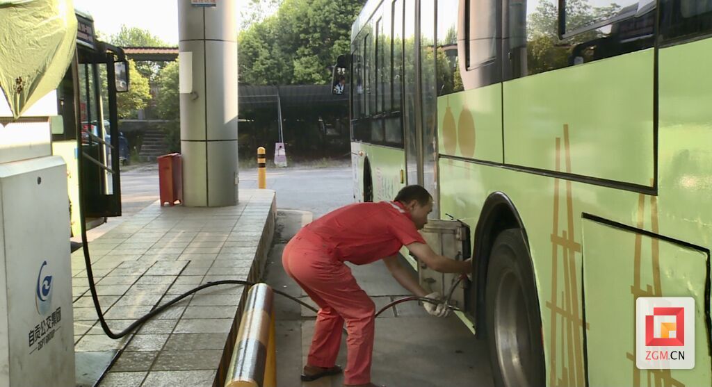 同时依托掺氢燃烧技术储备