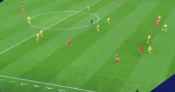 武磊双响助上海海港逆转 安佩姆左路爆发成关键