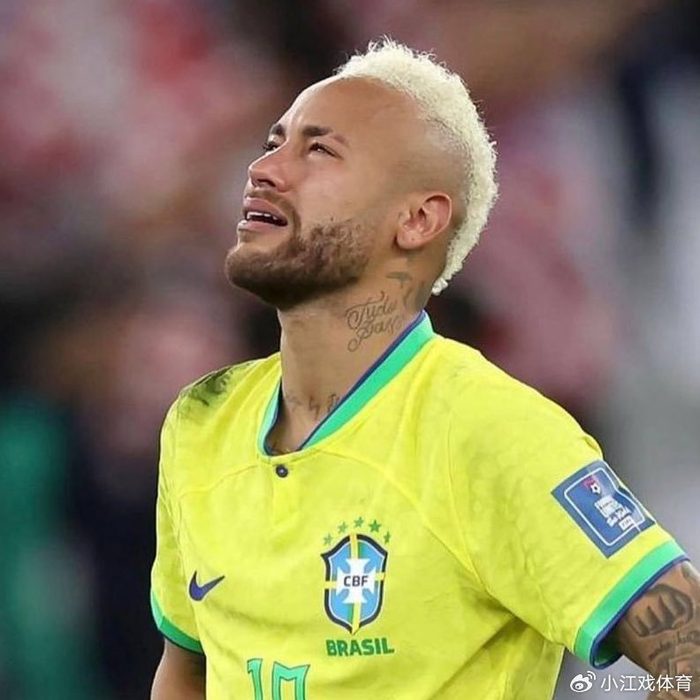 英超名宿争议内马尔巅峰期与职业成就