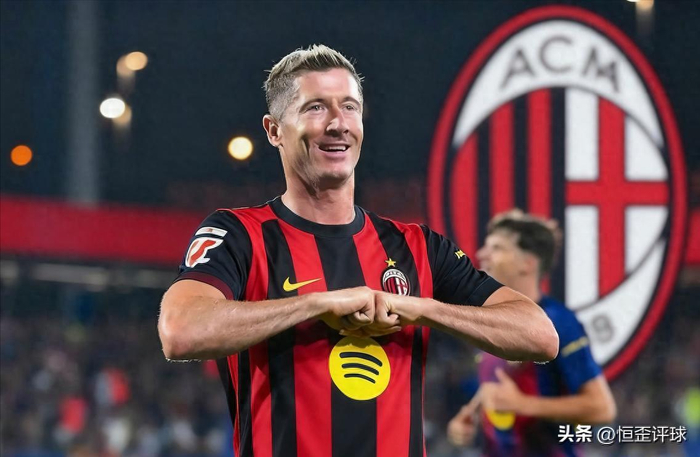 莱万或加盟米兰 成为意甲养老院新成员