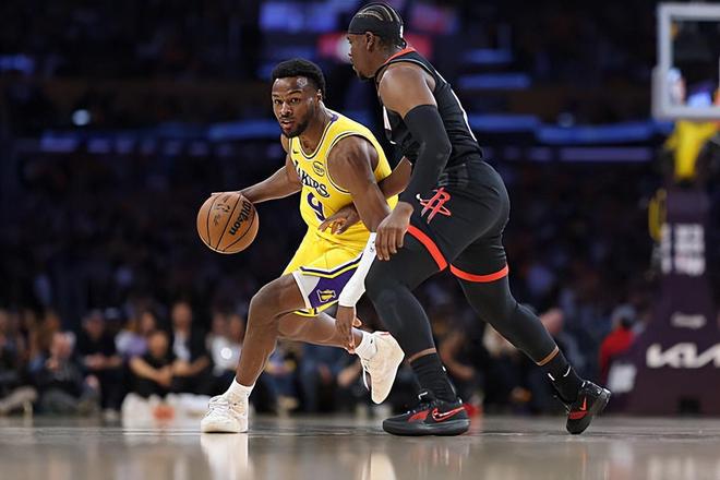 湖人主场力克火箭 首战奠定系列赛优势 布朗尼表