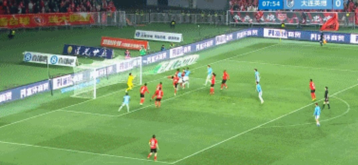 大连英博客场1-0绝杀辽宁铁人 斯坦丘世界波定乾