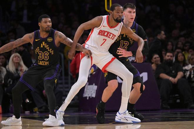 杜兰特复出难救火箭 詹姆斯狂砍三双助湖人双杀