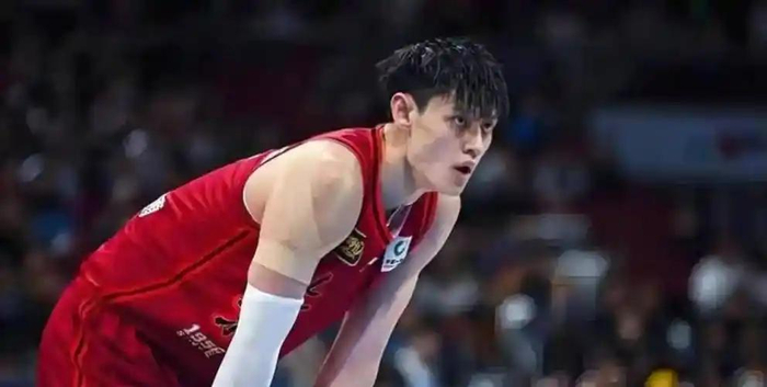 曾凡博复出迎战吉林男篮 季后赛命运悬于一线